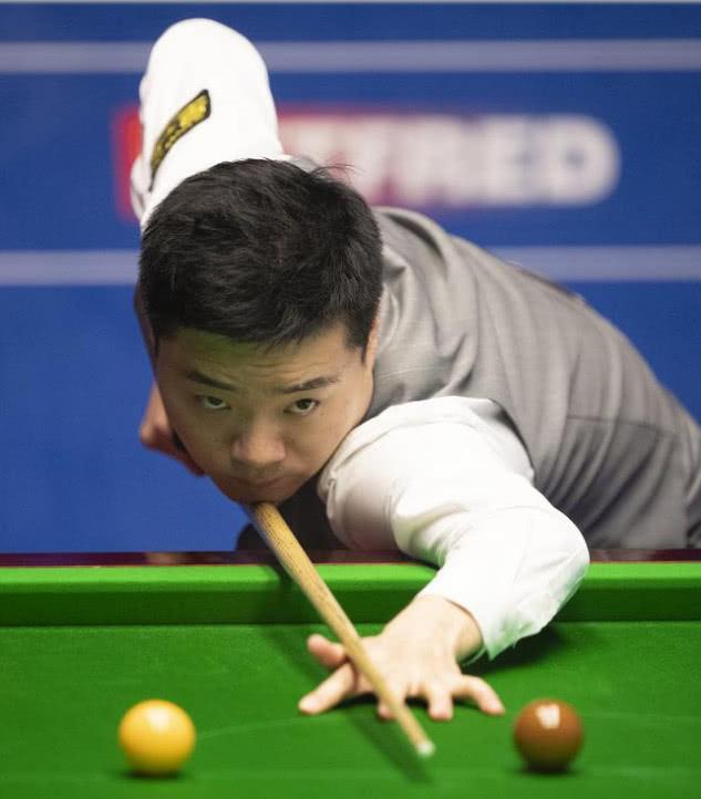 葛楚彤初绽 葛楚彤初绽