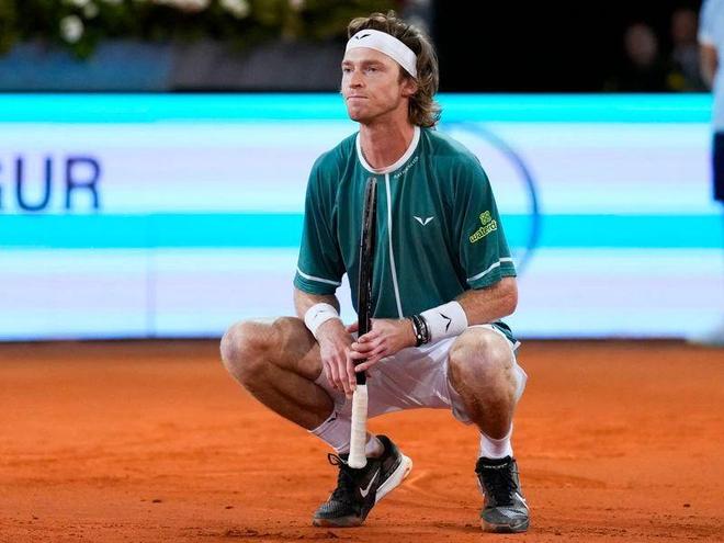 传播和关注 传播和关注