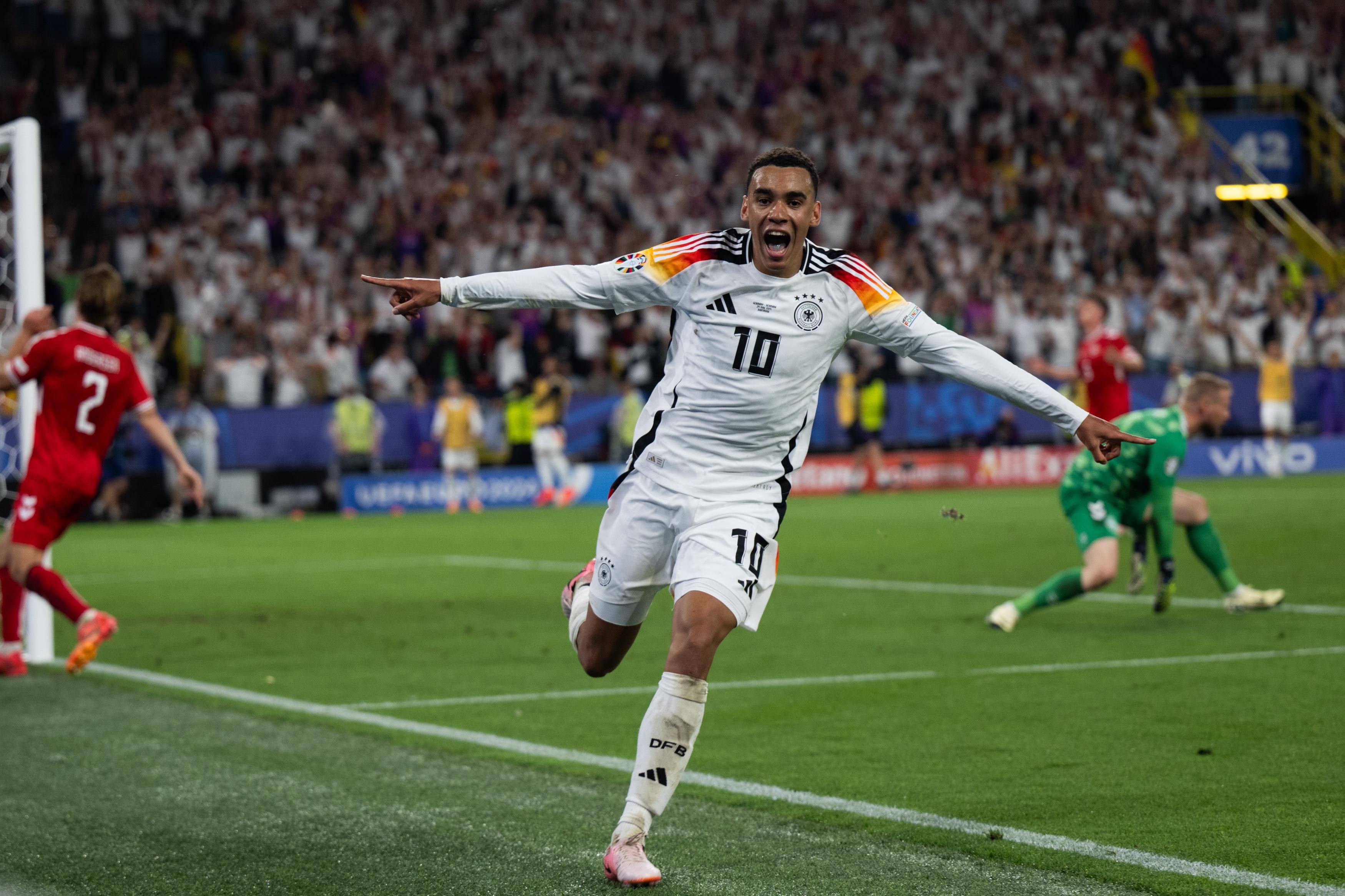 射门果断闻 射门果断闻